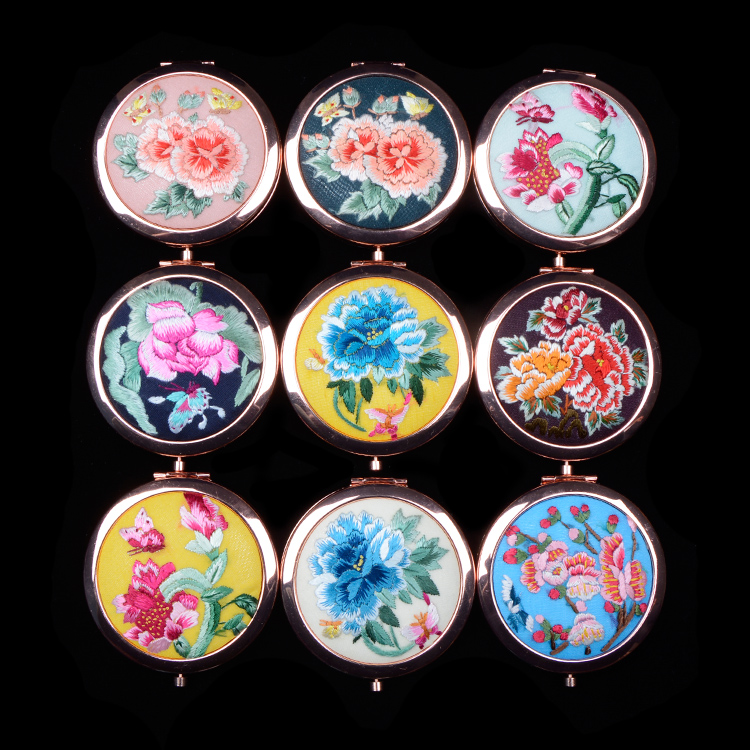哈密化妆随身镜精品出国送礼刺绣中国风古风摄影 手绣镜子