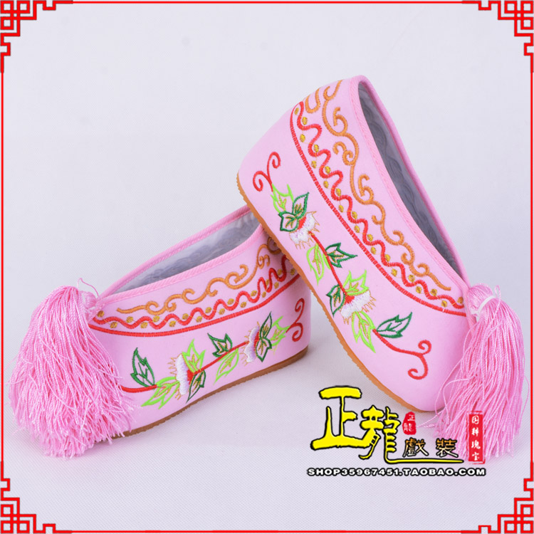 哈密花旦鞋女绣花彩鞋 舒适款草花内高彩鞋